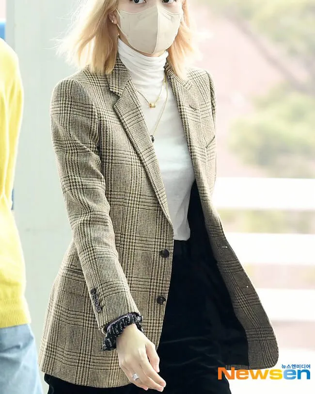 Blackpink Lisa Checkered Wool Blazer