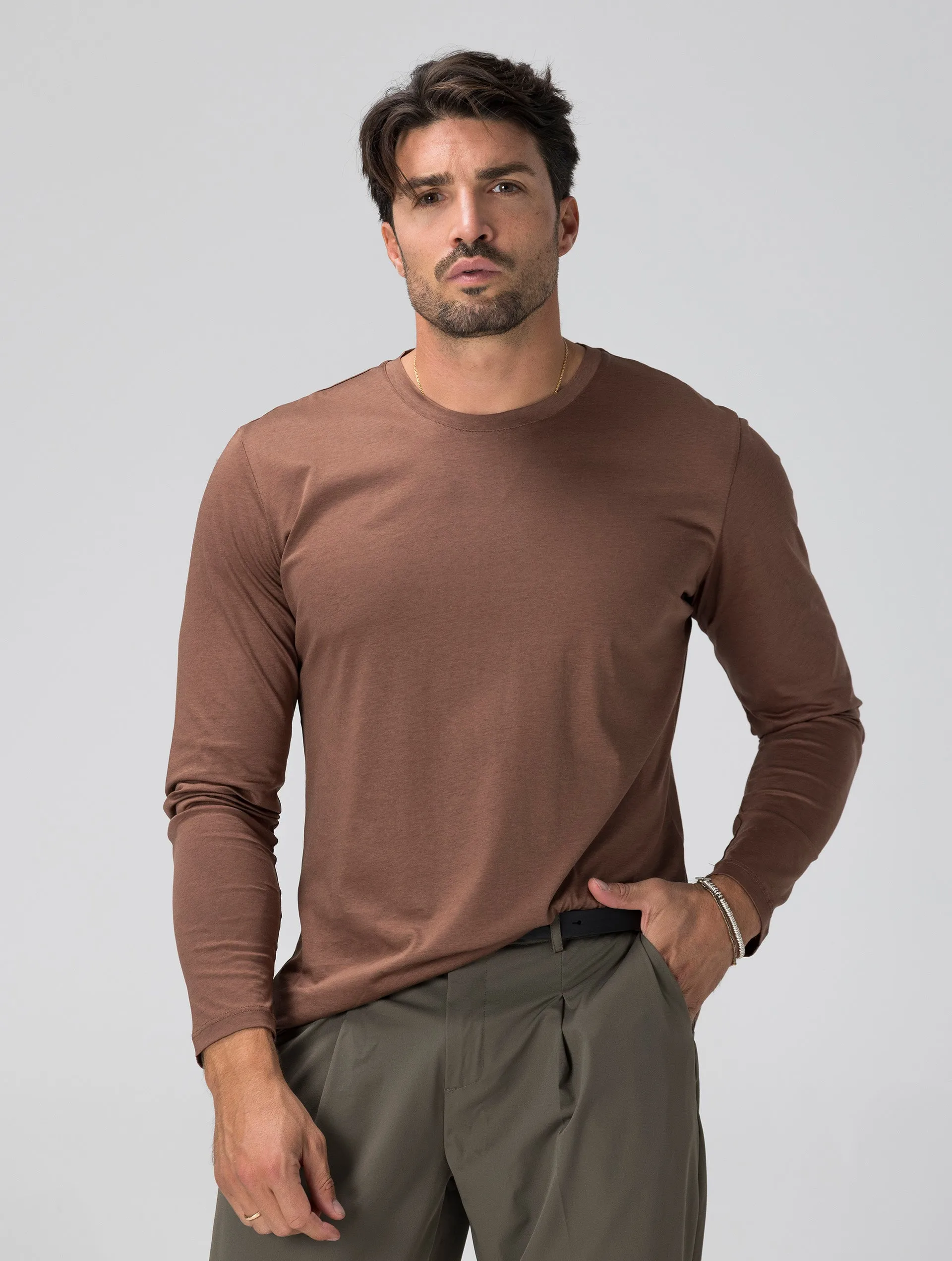 CHARLIE LONG SLEEVED T-SHIRT IN TOBACCO