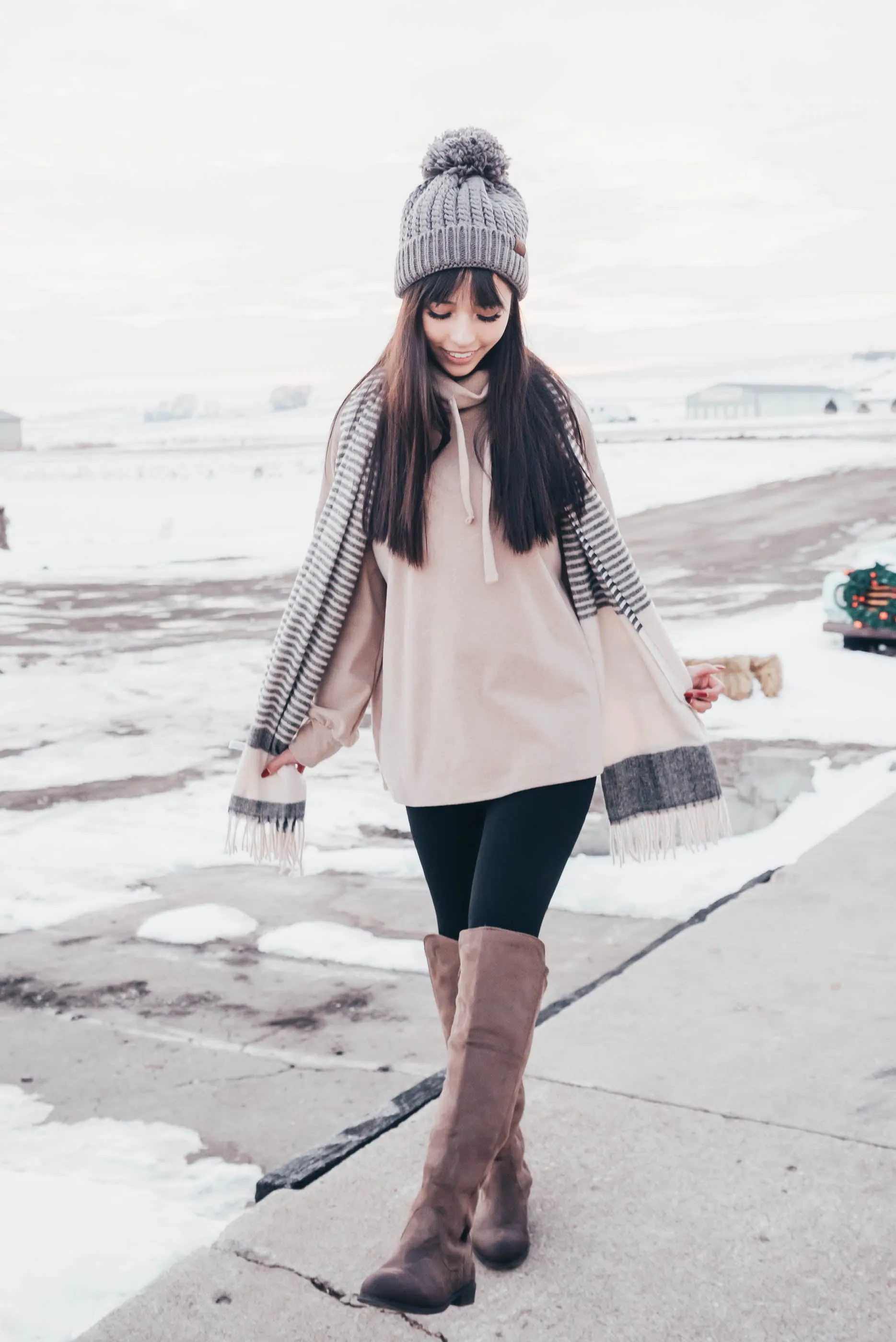 Contemporary Stripe Woven Tassel Scarf | FINAL SALE