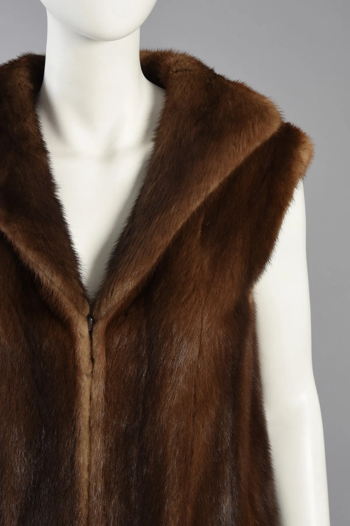 Excellent Neiman Marcus Cropped Mink Fur Gilet/Vest